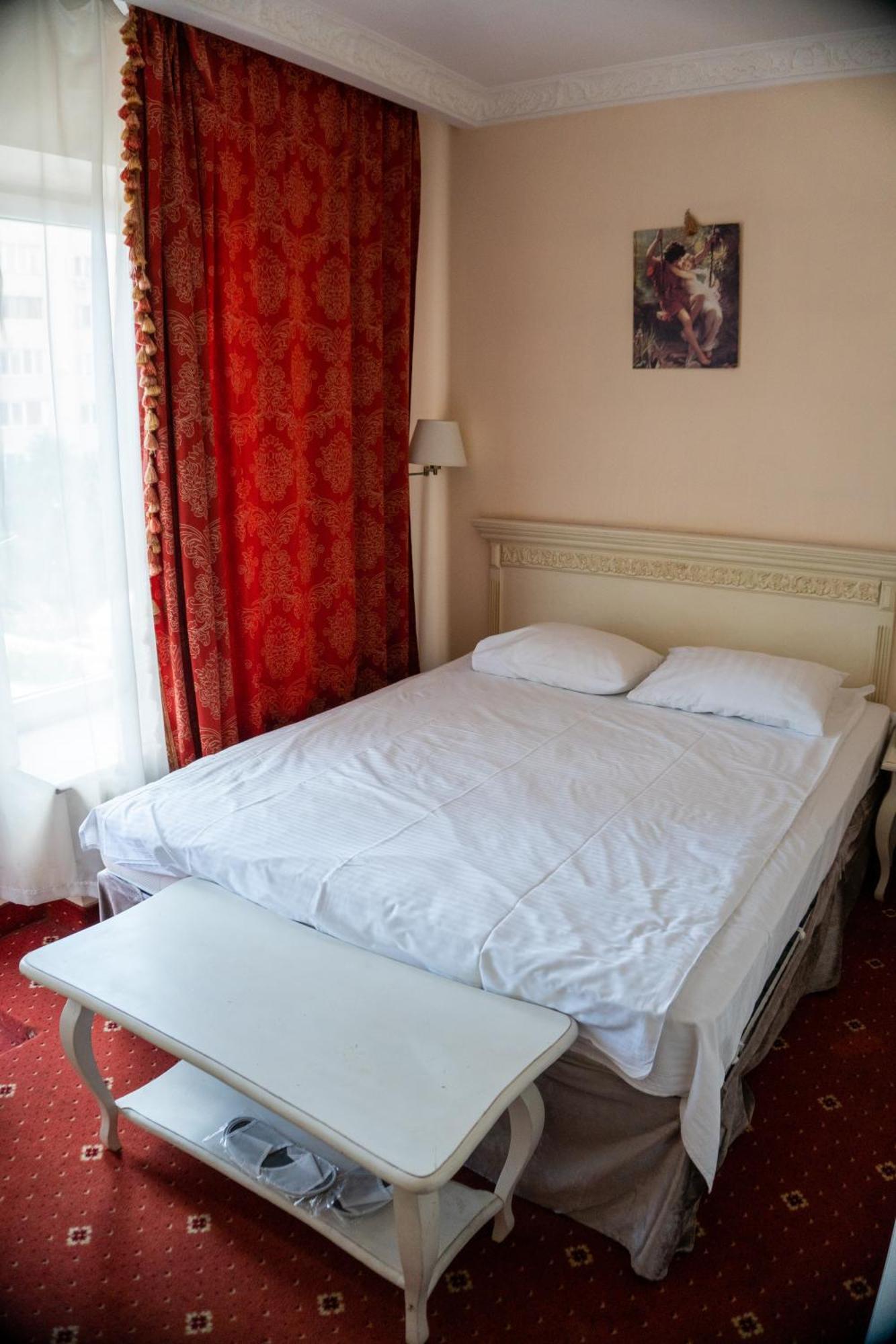 Royal City Hotel Kiev Eksteriør bilde