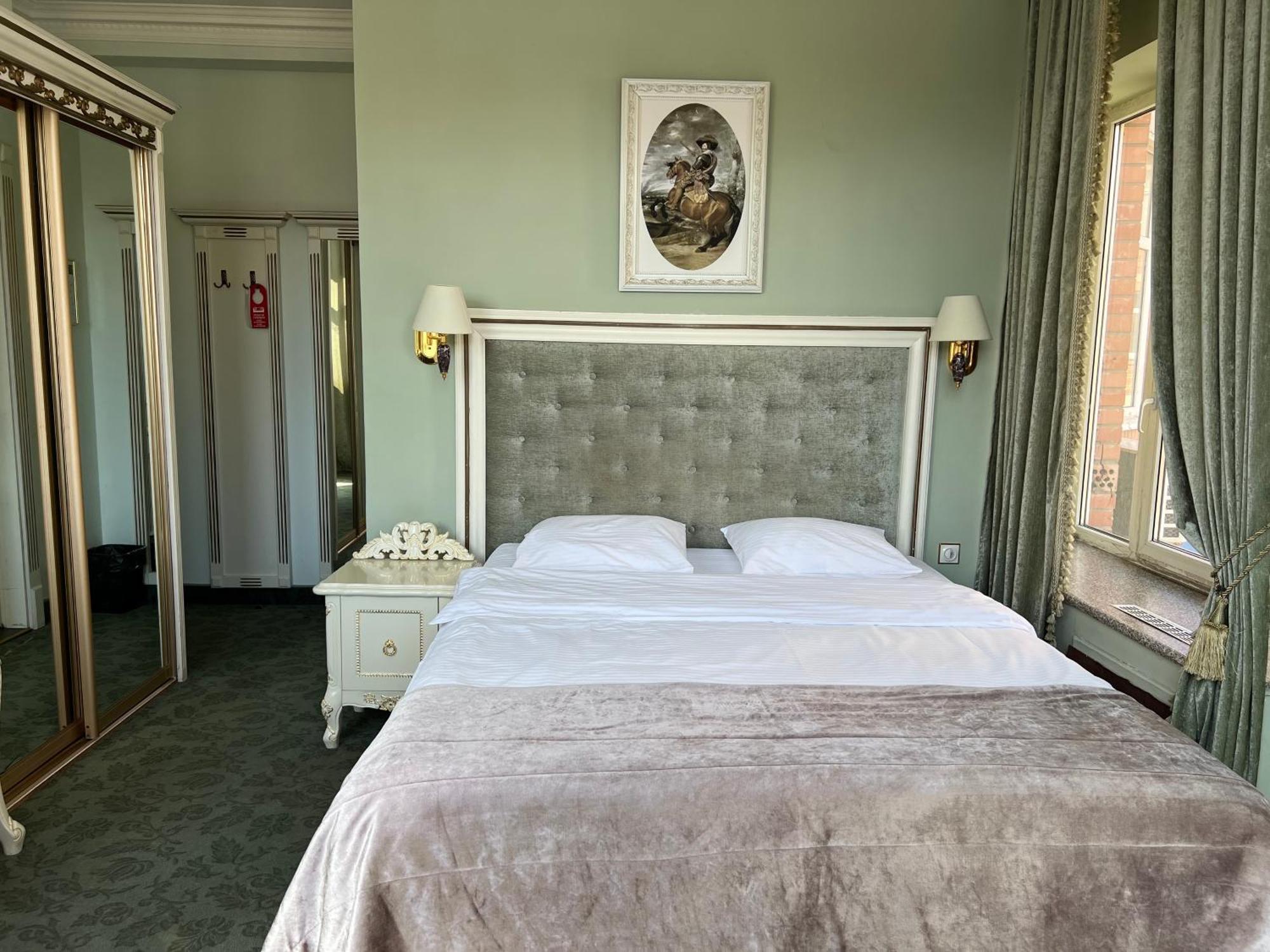 Royal City Hotel Kiev Rom bilde